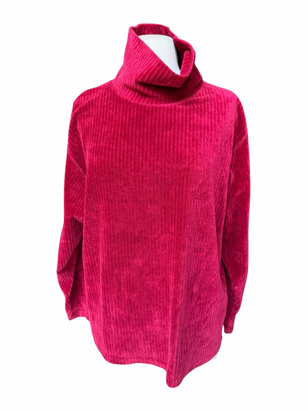 1990s Erika Collection Deep Dark Red‎ Ribbed Velour Medium Weight Turtleneck Top